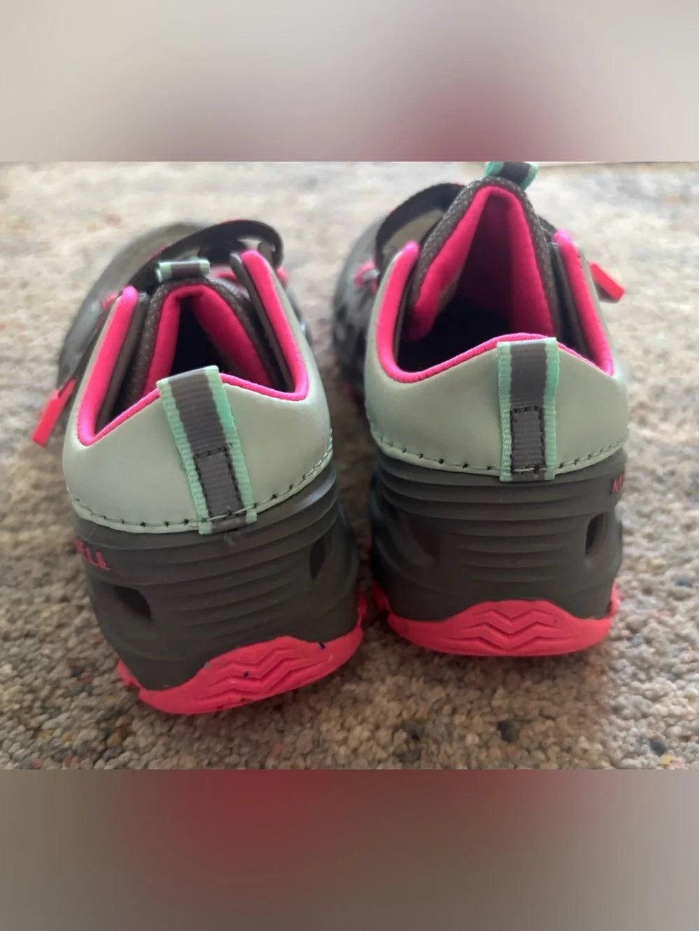 Merrell Select Grip Hydro Sport Hiking Sandals Outdoors Girls Size 10M preschool